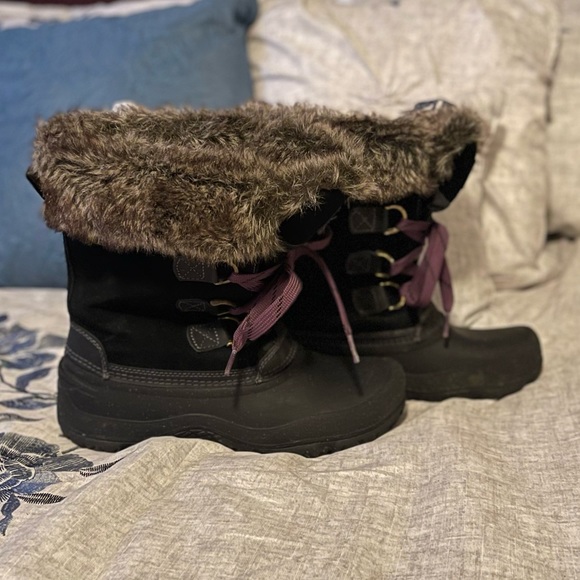 Khombu snow boots Size 8 - Picture 5 of 6